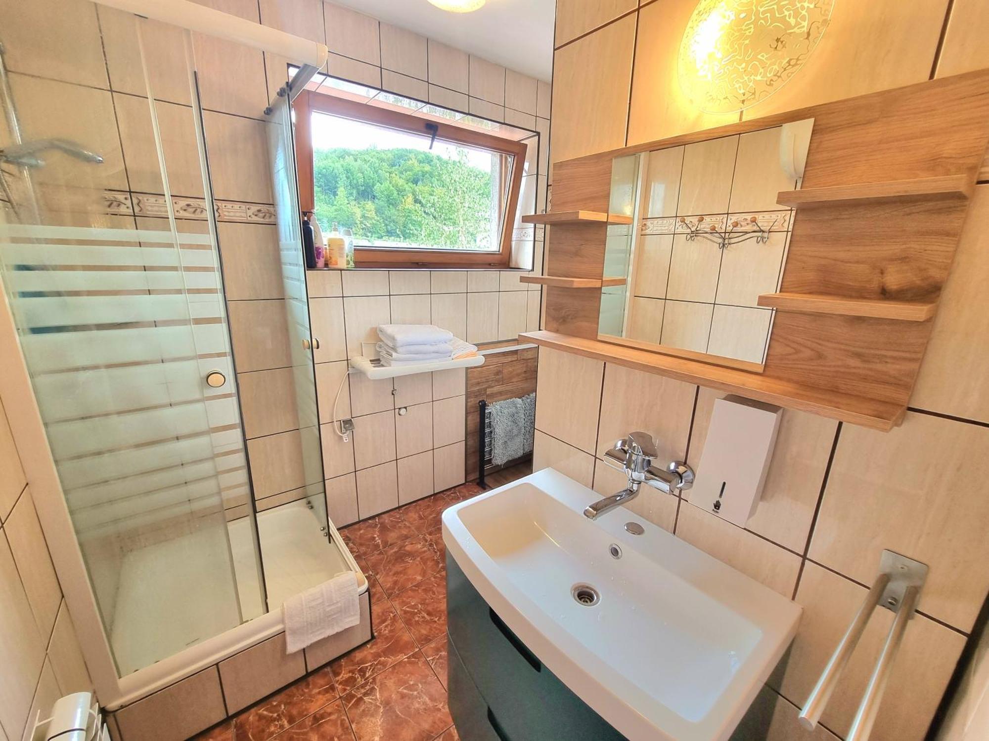 Apartament Kacperek, Willowa 4A - 2 Sypialnie, Salon - Dla Rodzinny 4-5 Os, Samo Centrum 什切尔克 外观 照片