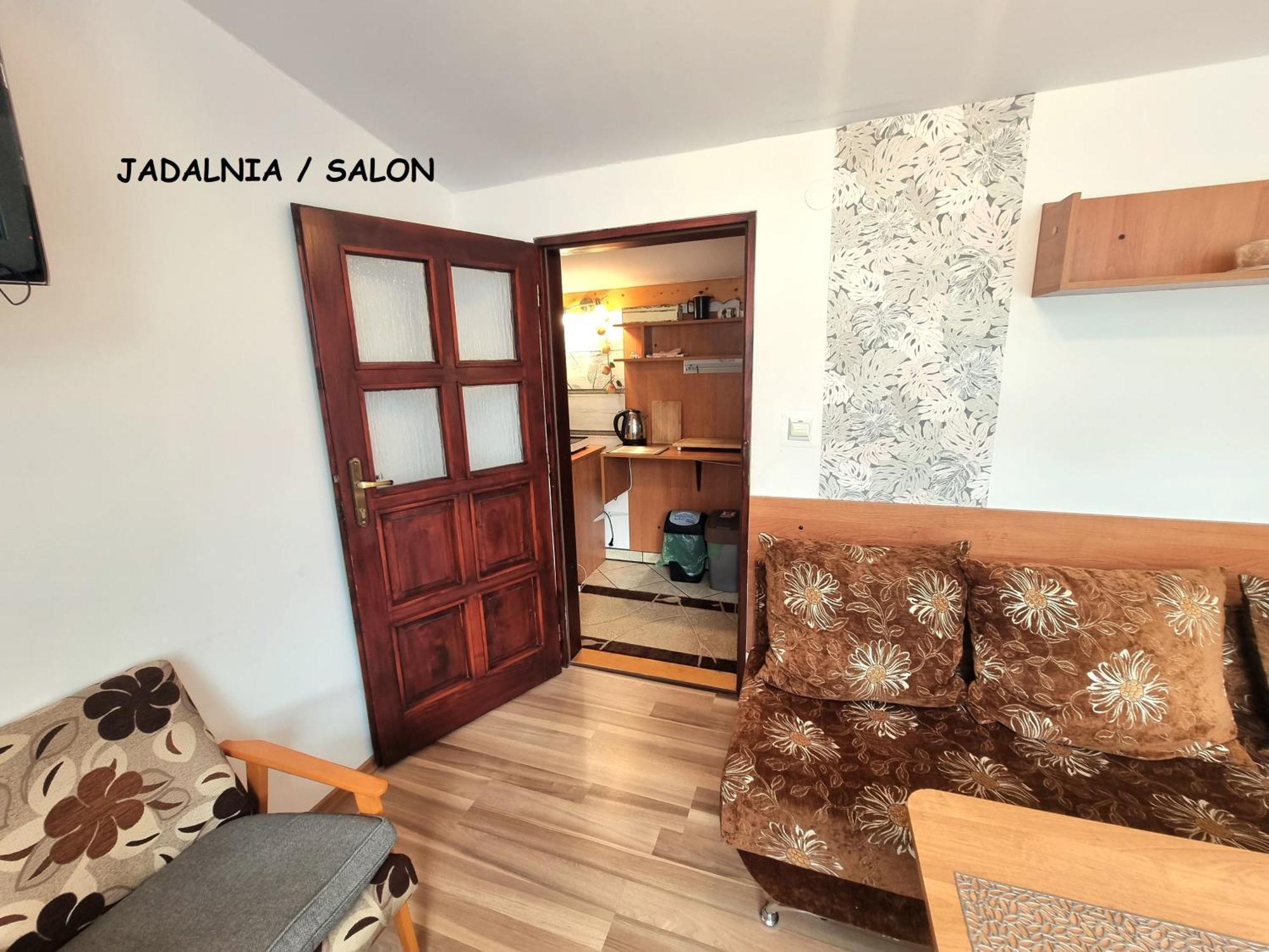 Apartament Kacperek, Willowa 4A - 2 Sypialnie, Salon - Dla Rodzinny 4-5 Os, Samo Centrum 什切尔克 外观 照片